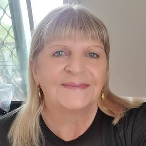 Meet your Posher, Alison